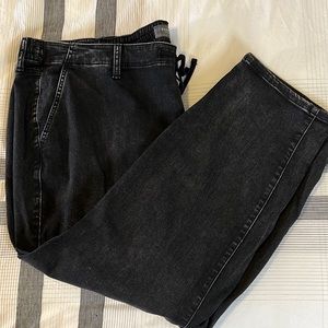 Torrid black jeans. Straight leg. Tie waist. Size 4 short
